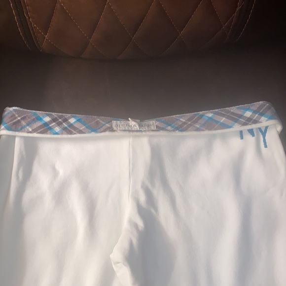 Aeropostale - Picture 12 of 14